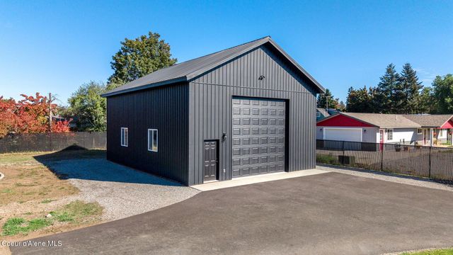 343 E Dakota AVE, Hayden, ID 83835