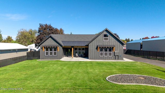 343 E Dakota AVE, Hayden, ID 83835
