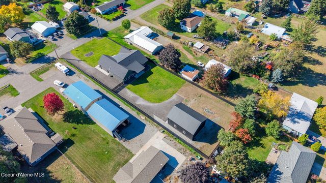343 E Dakota AVE, Hayden, ID 83835