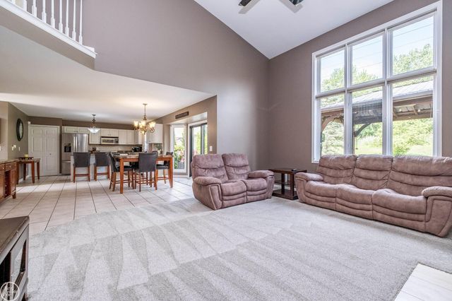 57667 Yorkshire Court, Washington Twp, MI 48094