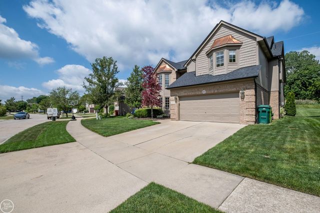 57667 Yorkshire Court, Washington Twp, MI 48094
