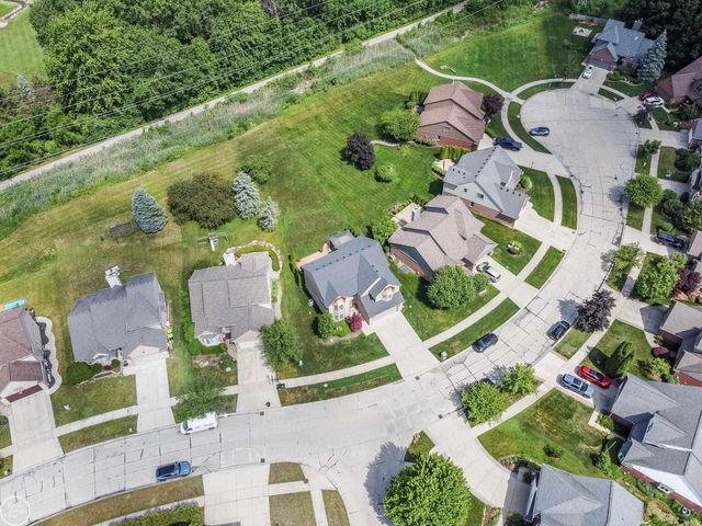 57667 Yorkshire Court, Washington Twp, MI 48094