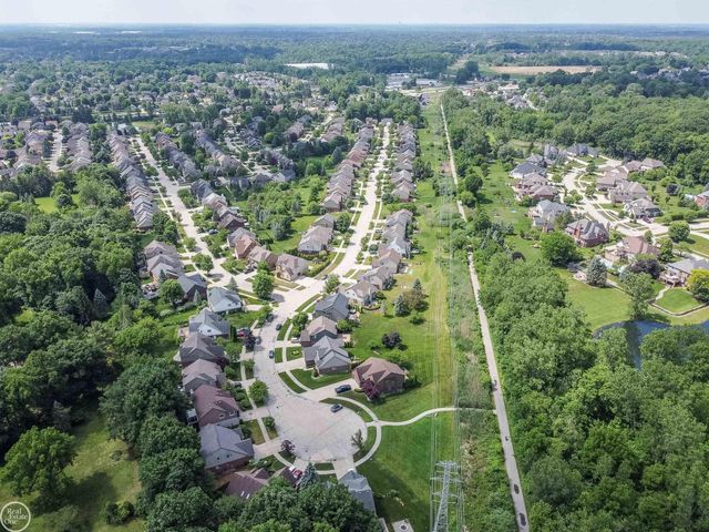 57667 Yorkshire Court, Washington Twp, MI 48094