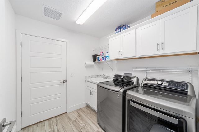 6328 DANIELSON LOOP, The Villages, FL 32163