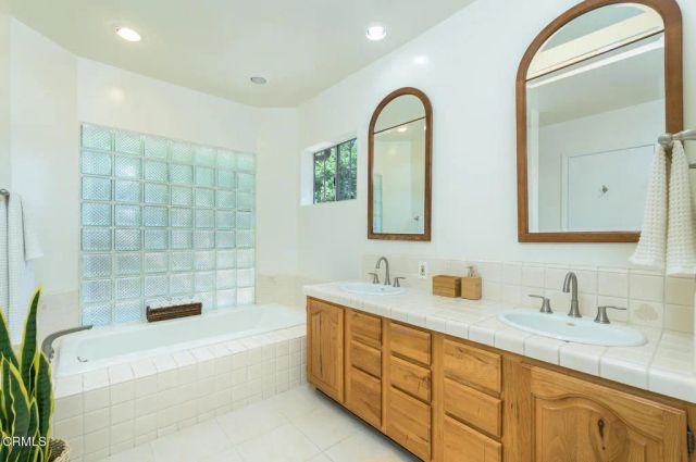 2338 Orange Cove Avenue, La Crescenta, CA 91214