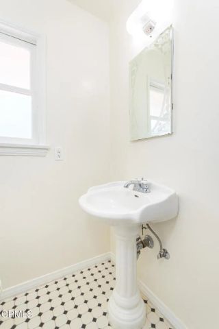 2338 Orange Cove Avenue, La Crescenta, CA 91214