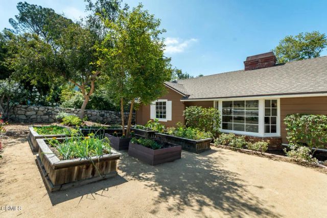 2338 Orange Cove Avenue, La Crescenta, CA 91214
