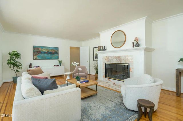 2338 Orange Cove Avenue, La Crescenta, CA 91214