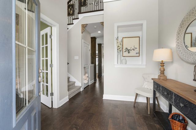 5543 Stonefield Dr, Smyrna, TN 37167
