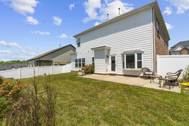 5543 Stonefield Dr, Smyrna, TN 37167
