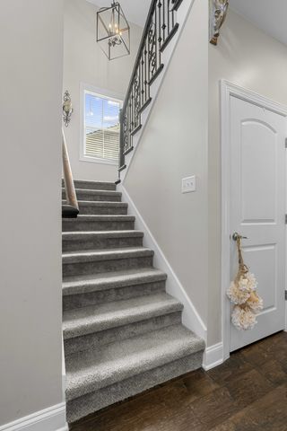 5543 Stonefield Dr, Smyrna, TN 37167
