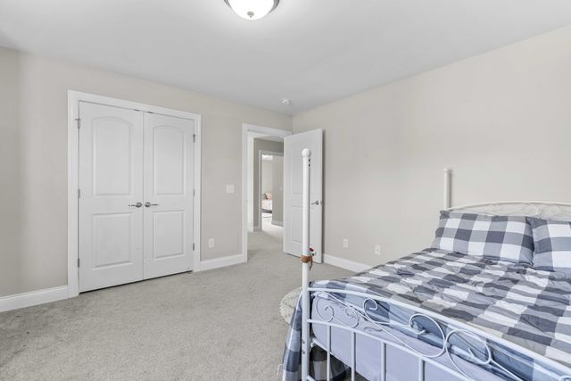 5543 Stonefield Dr, Smyrna, TN 37167
