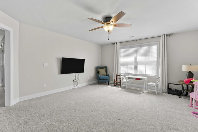 5543 Stonefield Dr, Smyrna, TN 37167