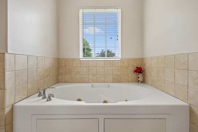 604 Summerbreeze Ln, Antioch, TN 37013