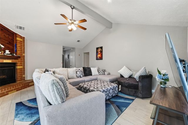 2407 Brookford Drive, Missouri City, TX 77489