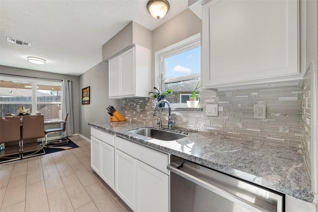 2407 Brookford Drive, Missouri City, TX 77489