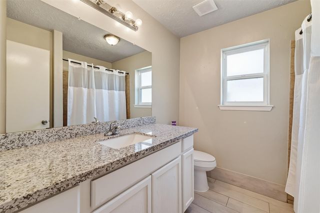 2407 Brookford Drive, Missouri City, TX 77489