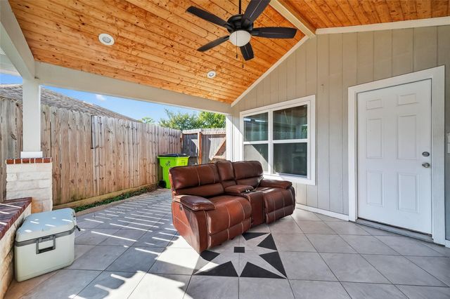 2407 Brookford Drive, Missouri City, TX 77489