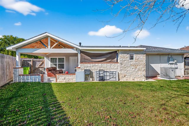 2407 Brookford Drive, Missouri City, TX 77489