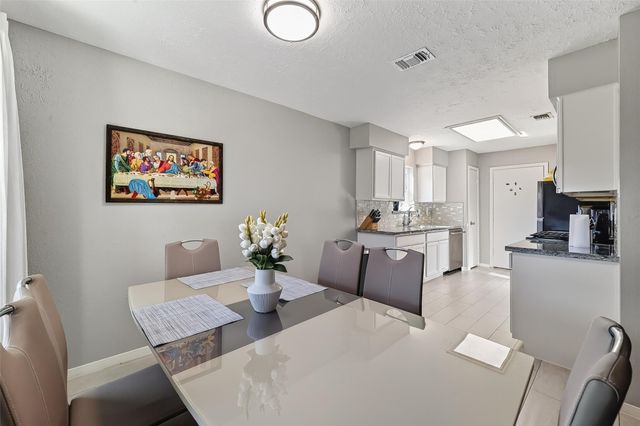 2407 Brookford Drive, Missouri City, TX 77489