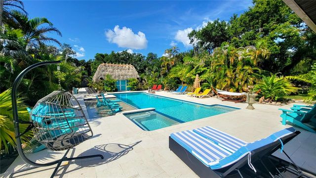 3348 ALAMO LANE, Sarasota, FL 34235