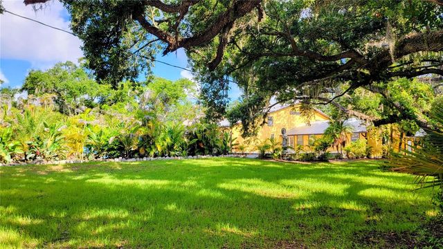 3348 ALAMO LANE, Sarasota, FL 34235