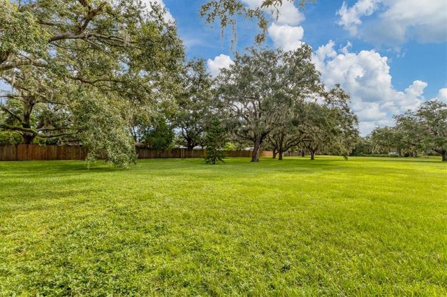 3348 ALAMO LANE, Sarasota, FL 34235