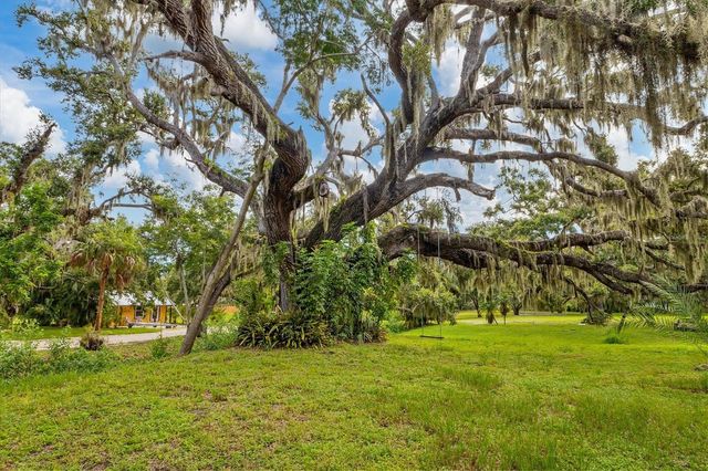 3348 ALAMO LANE, Sarasota, FL 34235