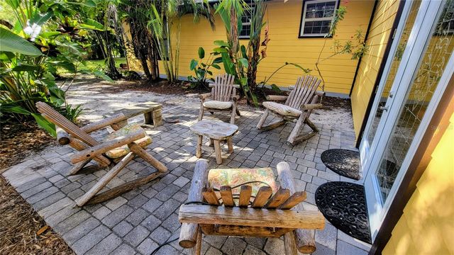 3348 ALAMO LANE, Sarasota, FL 34235