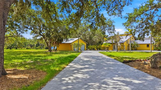 3348 ALAMO LANE, Sarasota, FL 34235