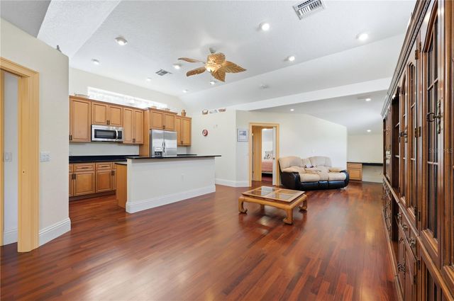 3348 ALAMO LANE, Sarasota, FL 34235