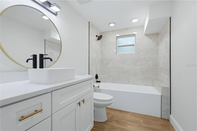 3348 ALAMO LANE, Sarasota, FL 34235