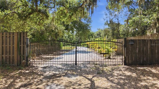 3348 ALAMO LANE, Sarasota, FL 34235