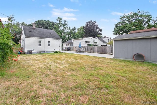 25356 Ivanhoe, Redford, MI 48239