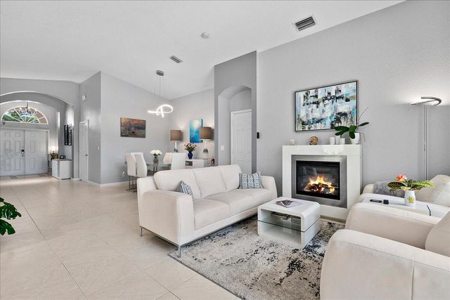 15151 Banbury Way, Wellington, FL 33414