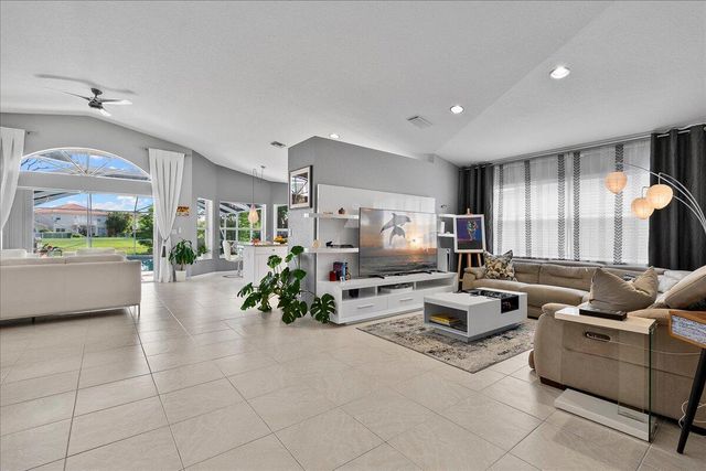 15151 Banbury Way, Wellington, FL 33414