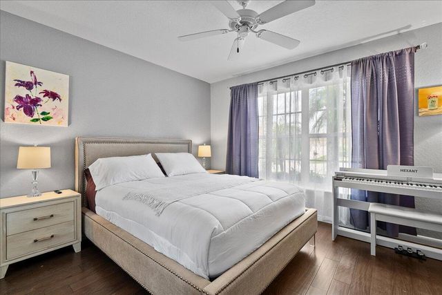 15151 Banbury Way, Wellington, FL 33414