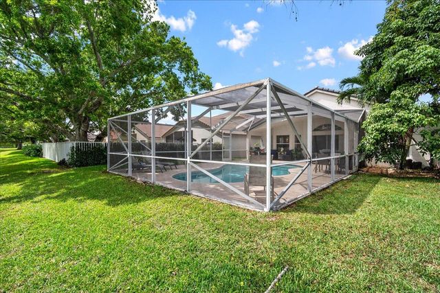 15151 Banbury Way, Wellington, FL 33414