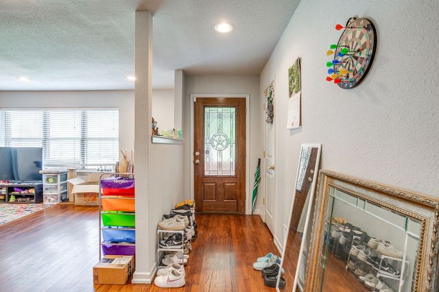 3704 Jeanette Drive, Fort Worth, TX 76109