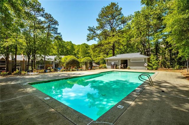 408 Warm Springs Circle, Roswell, GA 30075