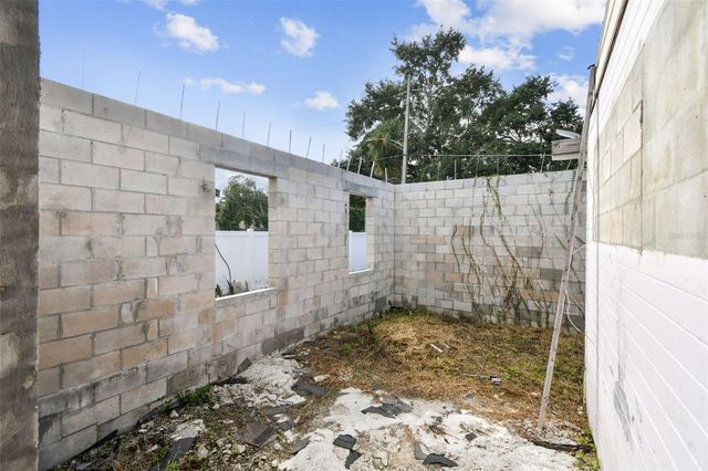 1800 PALM LANE, Orlando, FL 32803