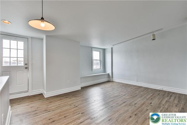 39 North 11th Street C, Allentown City, PA 18101