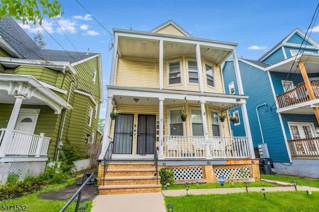 109 RICHELIEU TER, Newark City, NJ 07106