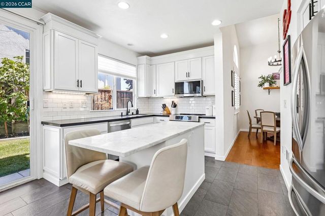 614 Rock Rose Way, Richmond, CA 94806
