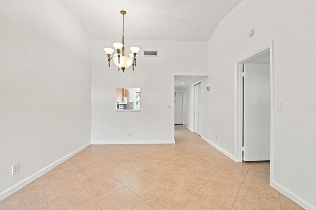 2267 NW 37th Avenue, Coconut Creek, FL 33066