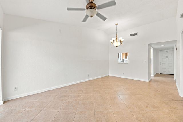 2267 NW 37th Avenue, Coconut Creek, FL 33066