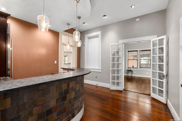 120 W CRAIG PL, San Antonio, TX 78212