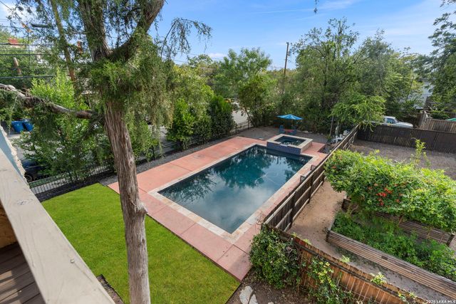 120 W CRAIG PL, San Antonio, TX 78212
