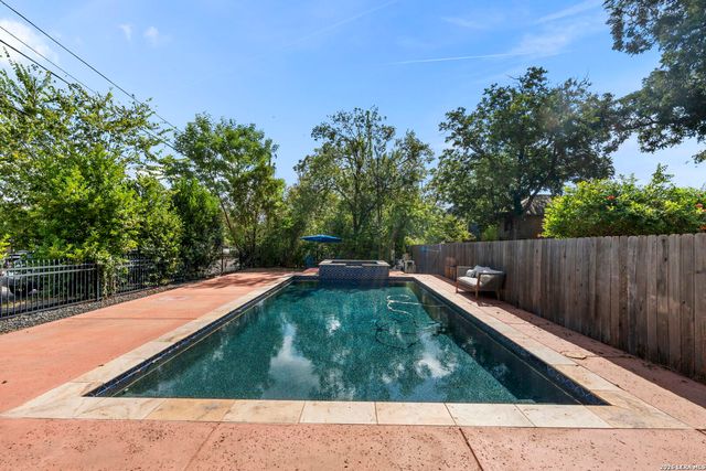 120 W CRAIG PL, San Antonio, TX 78212