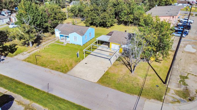 11025 Muscatine Street, Houston, TX 77029